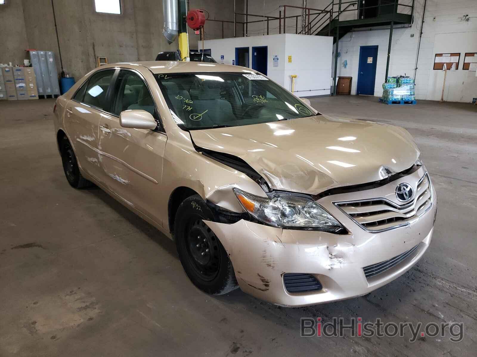 Photo 4T1BF3EK2AU102781 - TOYOTA CAMRY 2010