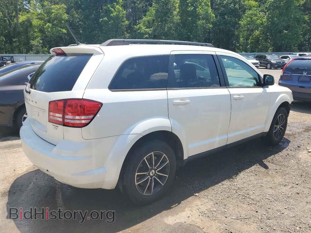 2018 DODGE JOURNEY - VIN: 3C4PDCAB7JT288284 - Фото 3