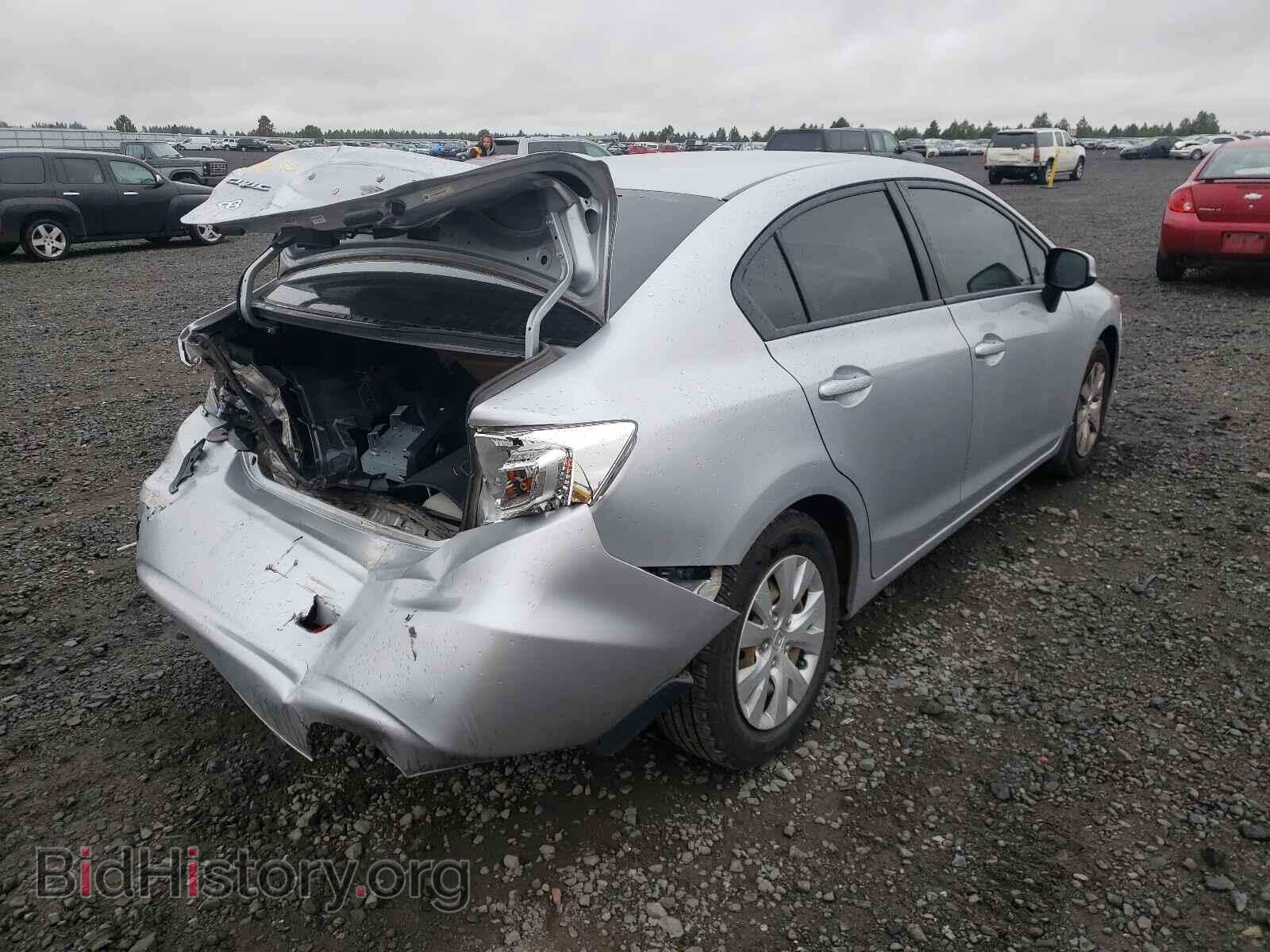 2012 HONDA CIVIC - VIN: 19XFB2F58CE347400 - Фото 4