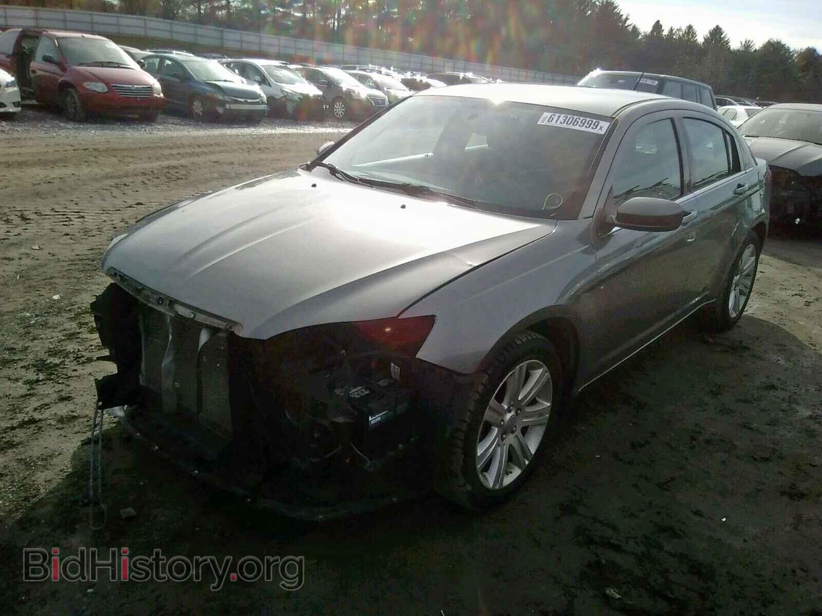 2012 CHRYSLER 200 - VIN: 1C3CCBBB3CN299042 - Фото 2