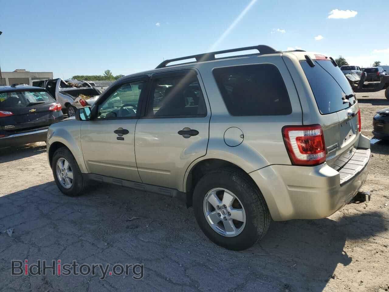 2012 FORD ESCAPE - VIN: 1FMCU9D70CKC68970 - Фото 2