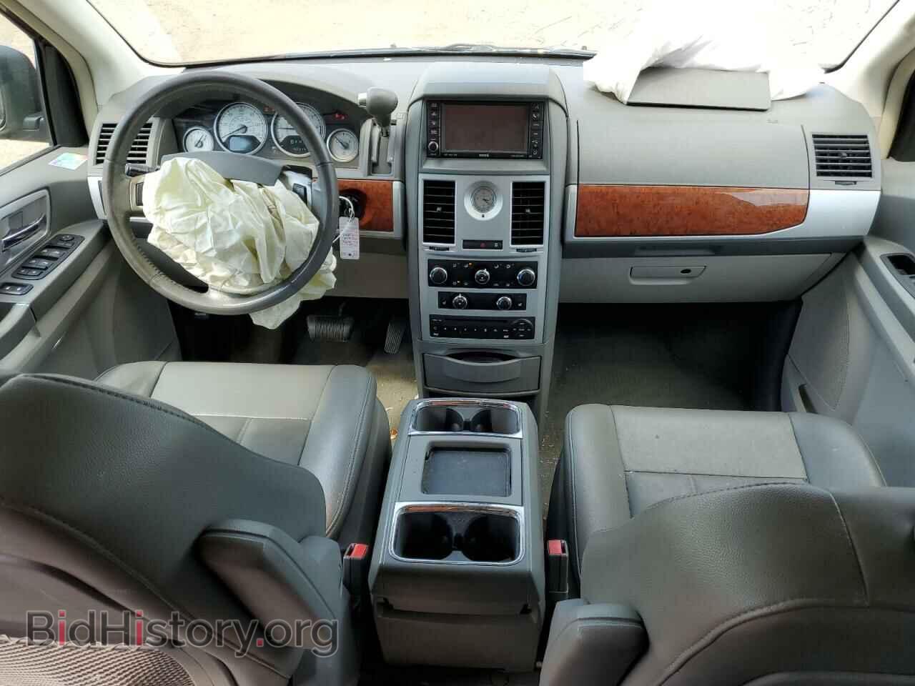 2009 CHRYSLER MINIVAN - VIN: 2A8HR54179R568007 - Фото 8