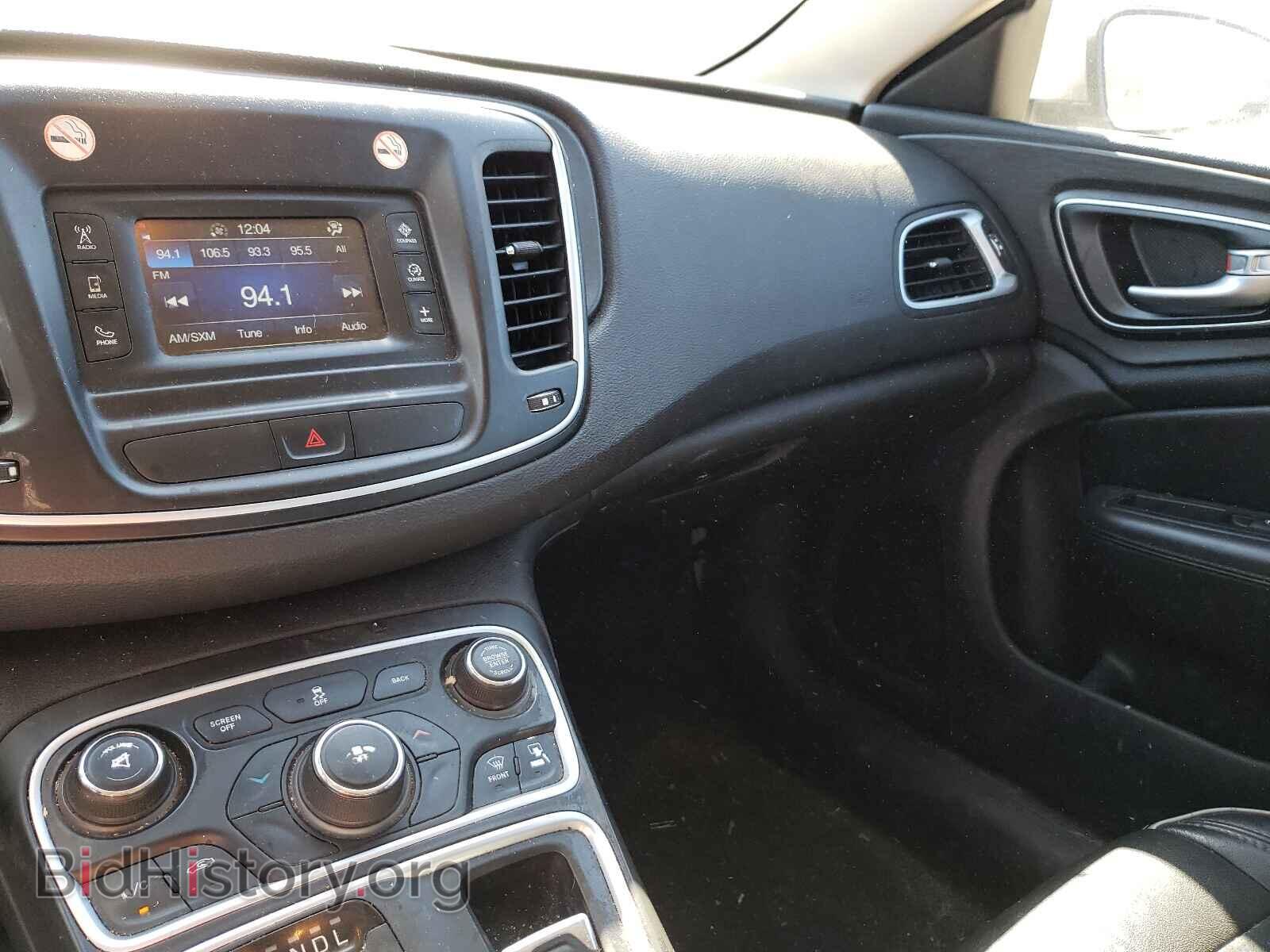 2015 CHRYSLER 200 - VIN: 1C3CCCAB9FN688392 - Фото 9