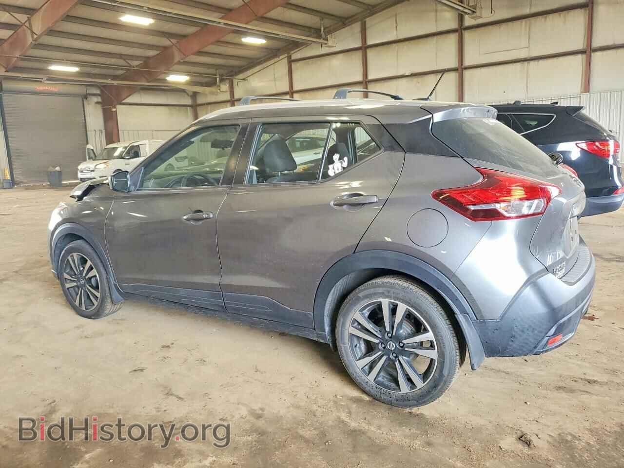 2019 NISSAN KICKS - VIN: 3N1CP5CU3KL498353 - Photo 2