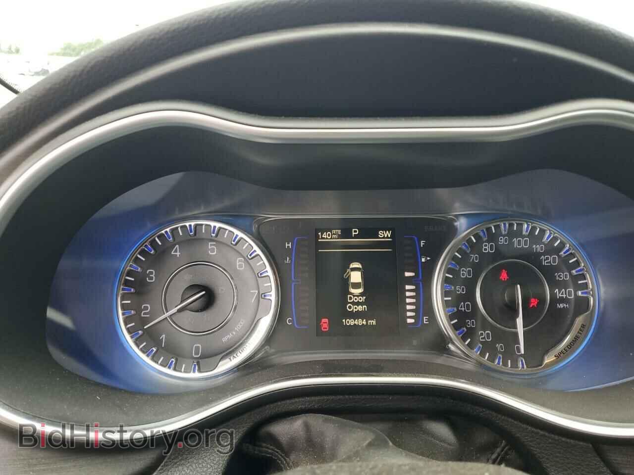 2017 CHRYSLER 200 - VIN: 1C3CCCFB5HN510216 - Фото 9