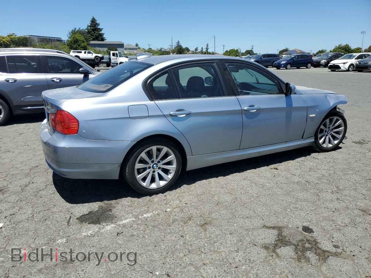 2011 BMW 3 SERIES - VIN: WBAPH5C50BA441729 - Фото 3