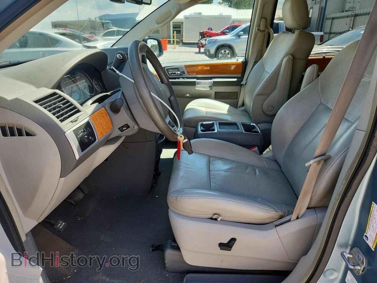 2009 CHRYSLER MINIVAN - VIN: 2A8HR64X49R590895 - Photo 7