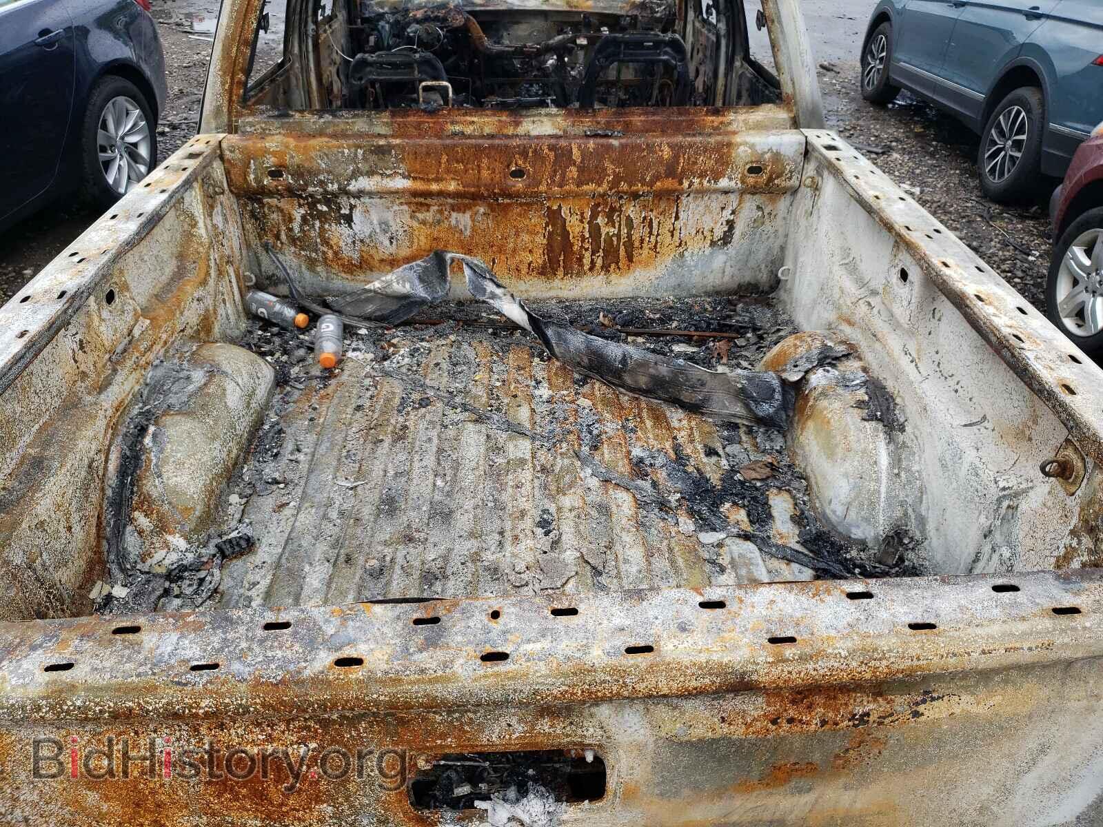 2017 GMC SIERRA - VIN: 3GTU2MECXHG285013 - Фото 9