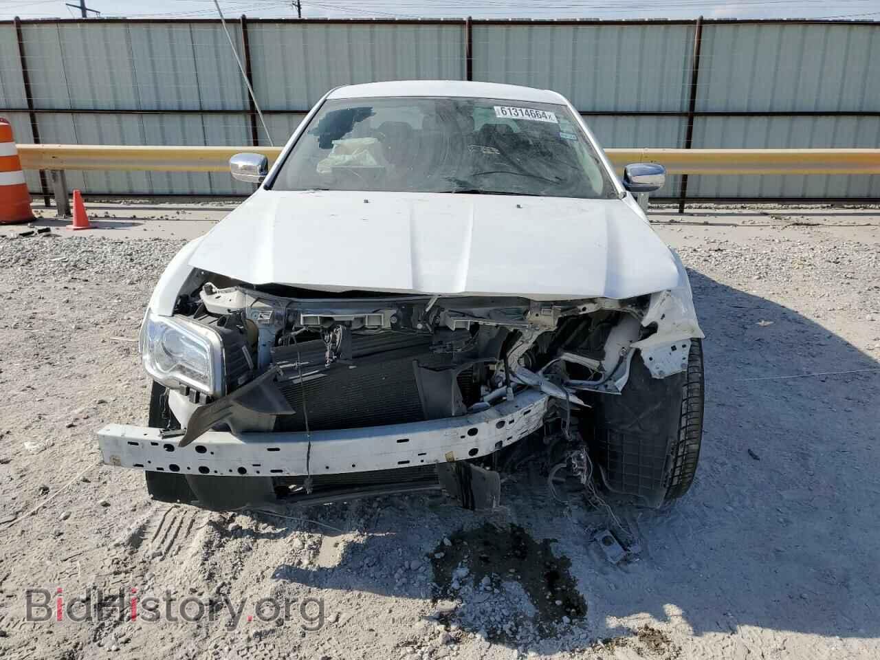 2019 CHRYSLER 300 - VIN: 2C3CCAEG6KH528290 - Фото 5