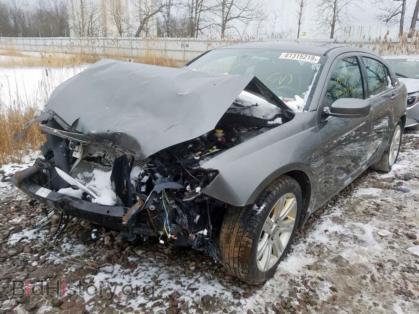 2013 CHRYSLER 200 - VIN: 1C3CCBBB8DN584076 - Фото 2