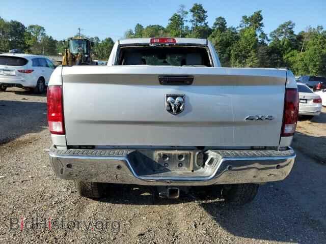 2016 RAM All Models - VIN: 3C6UR5CL9GG362559 - Photo 6