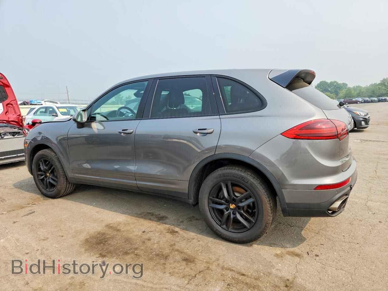 2016 PORSCHE CAYENNE - VIN: WP1AA2A27GLA09279 - Photo 2