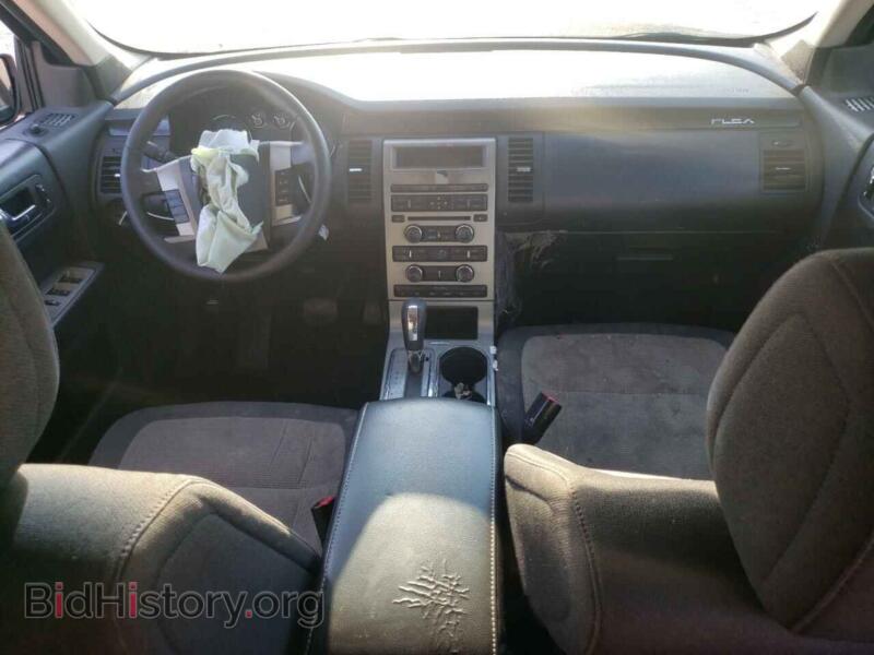 2011 Ford FLEX (VIN 2FMGK5BC1BBD19918) — photo 8 of 13