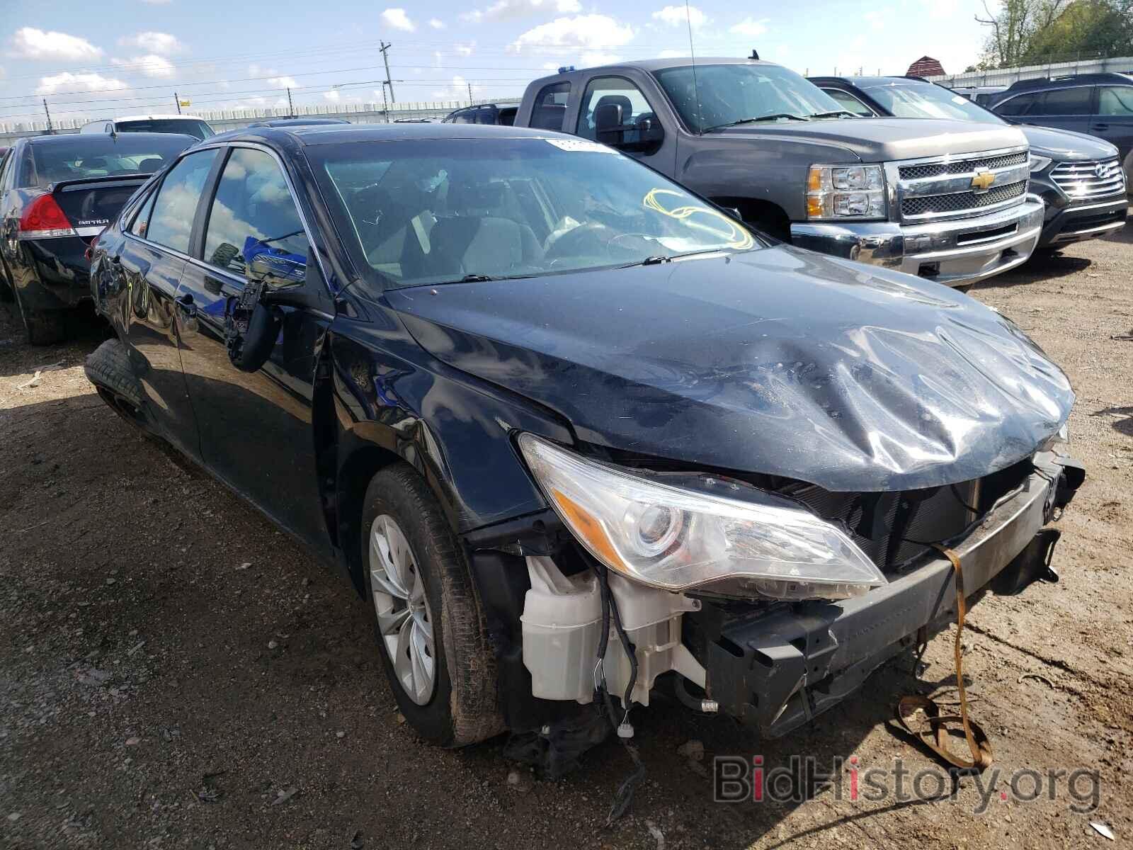 Photo 4T4BF1FK5FR488886 - TOYOTA CAMRY 2015