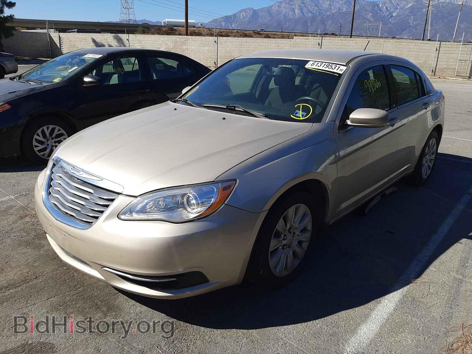 2014 CHRYSLER 200 - VIN: 1C3CCBAG8EN103757 - Фото 2