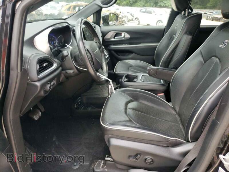 2020 Chrysler PACIFICA (VIN 2C4RC1GG5LR239531) — photo 7 of 14