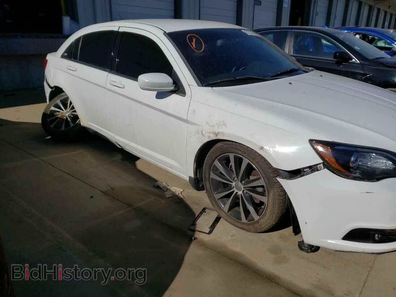 2014 CHRYSLER 200 - VIN: 1C3CCBBG5EN108199 - Фото 9