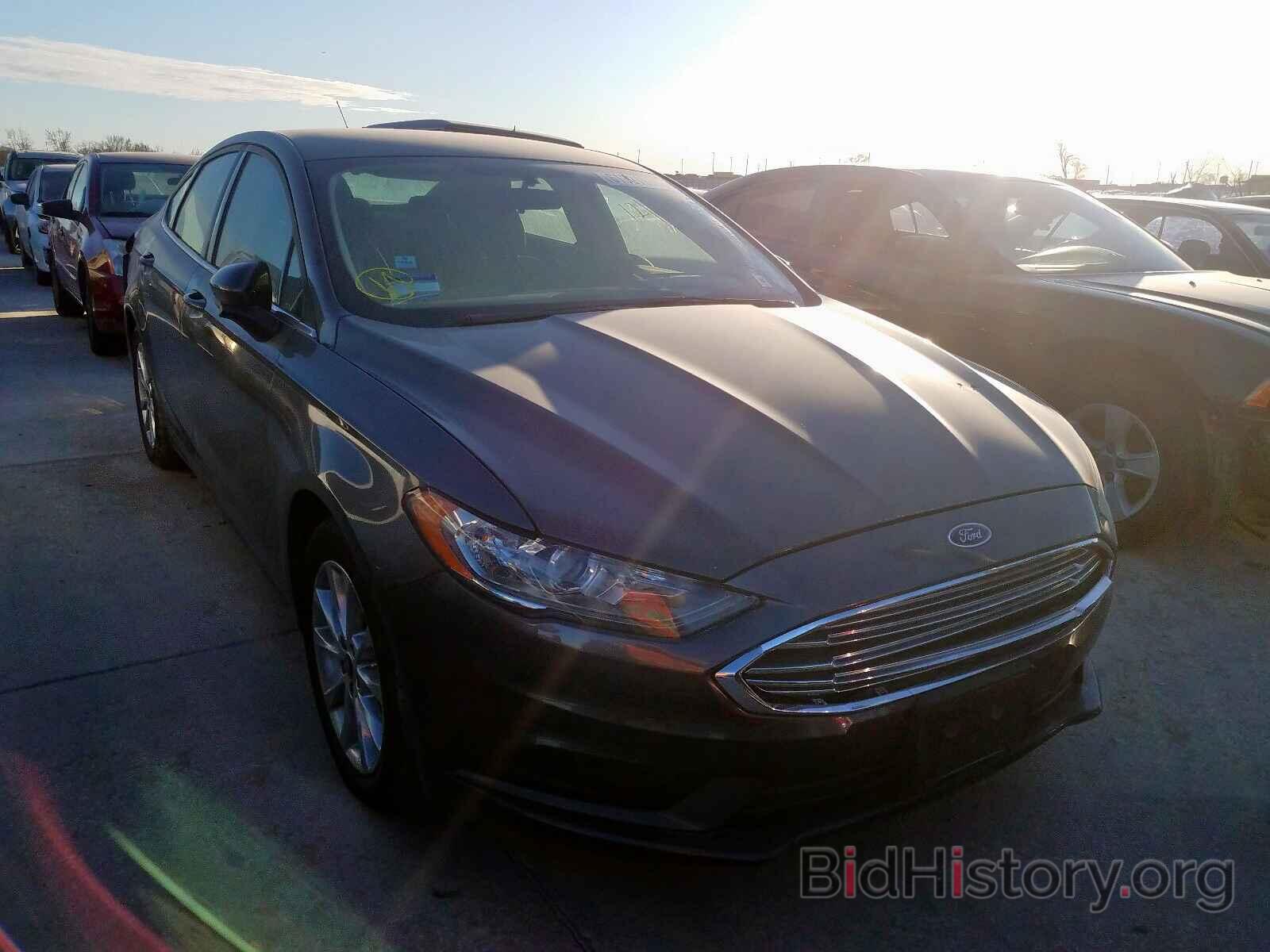 Photo 3FA6P0H75HR247992 - FORD FUSION SE 2017