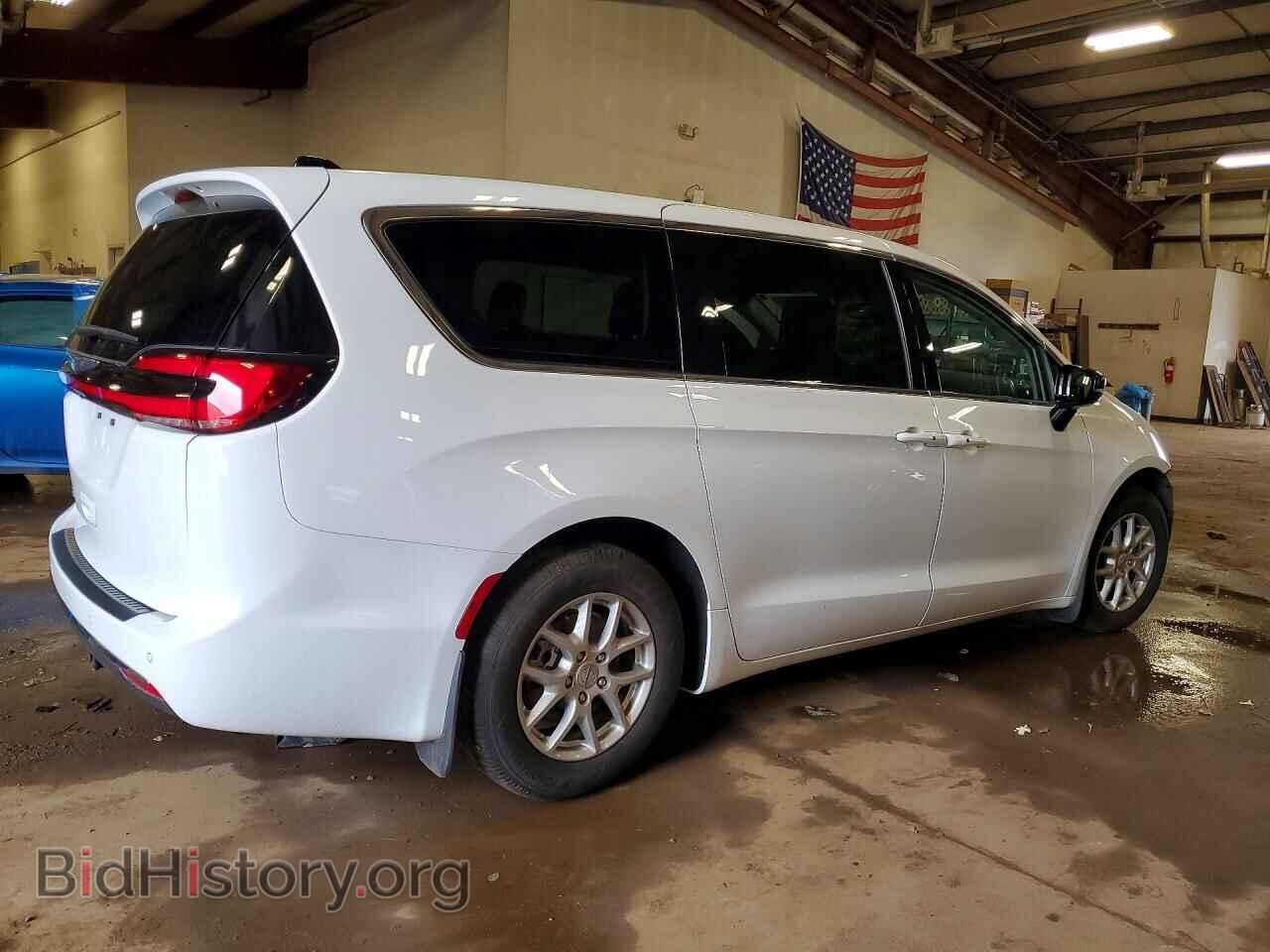 2024 CHRYSLER PACIFICA - VIN: 2C4RC1BG2RR152833 - Photo 3