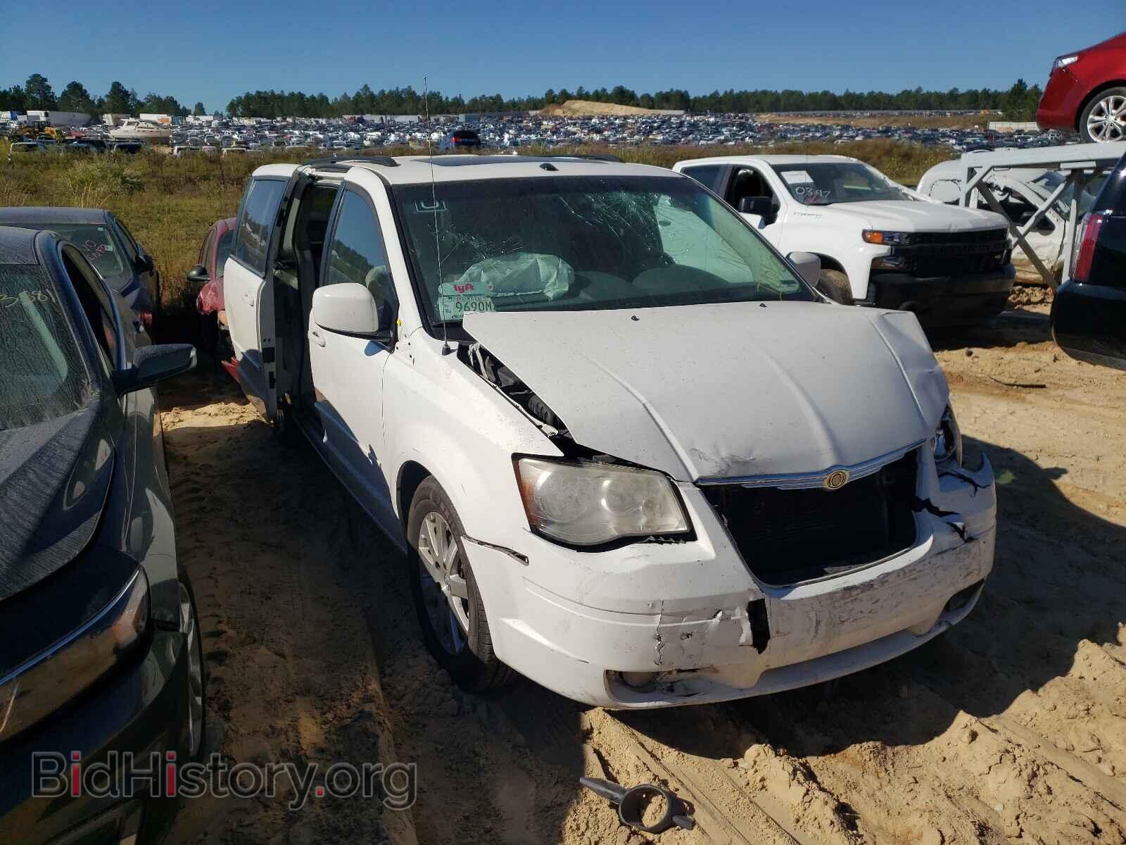 Photo 2A8HR54P88R663453 - CHRYSLER MINIVAN 2008