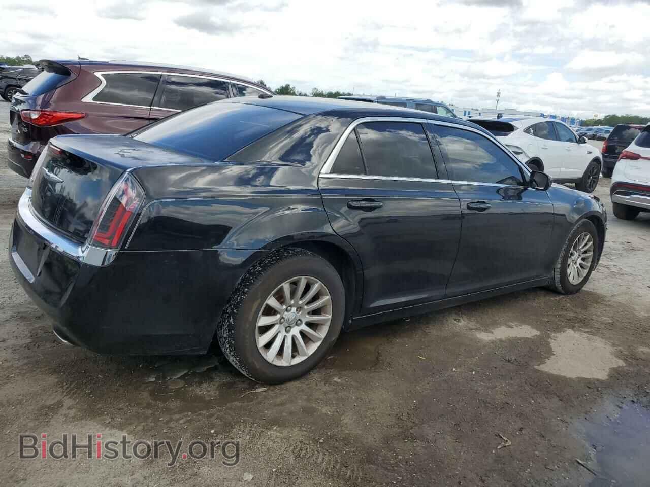 2013 CHRYSLER 300 - VIN: 2C3CCAAG0DH573444 - Фото 3