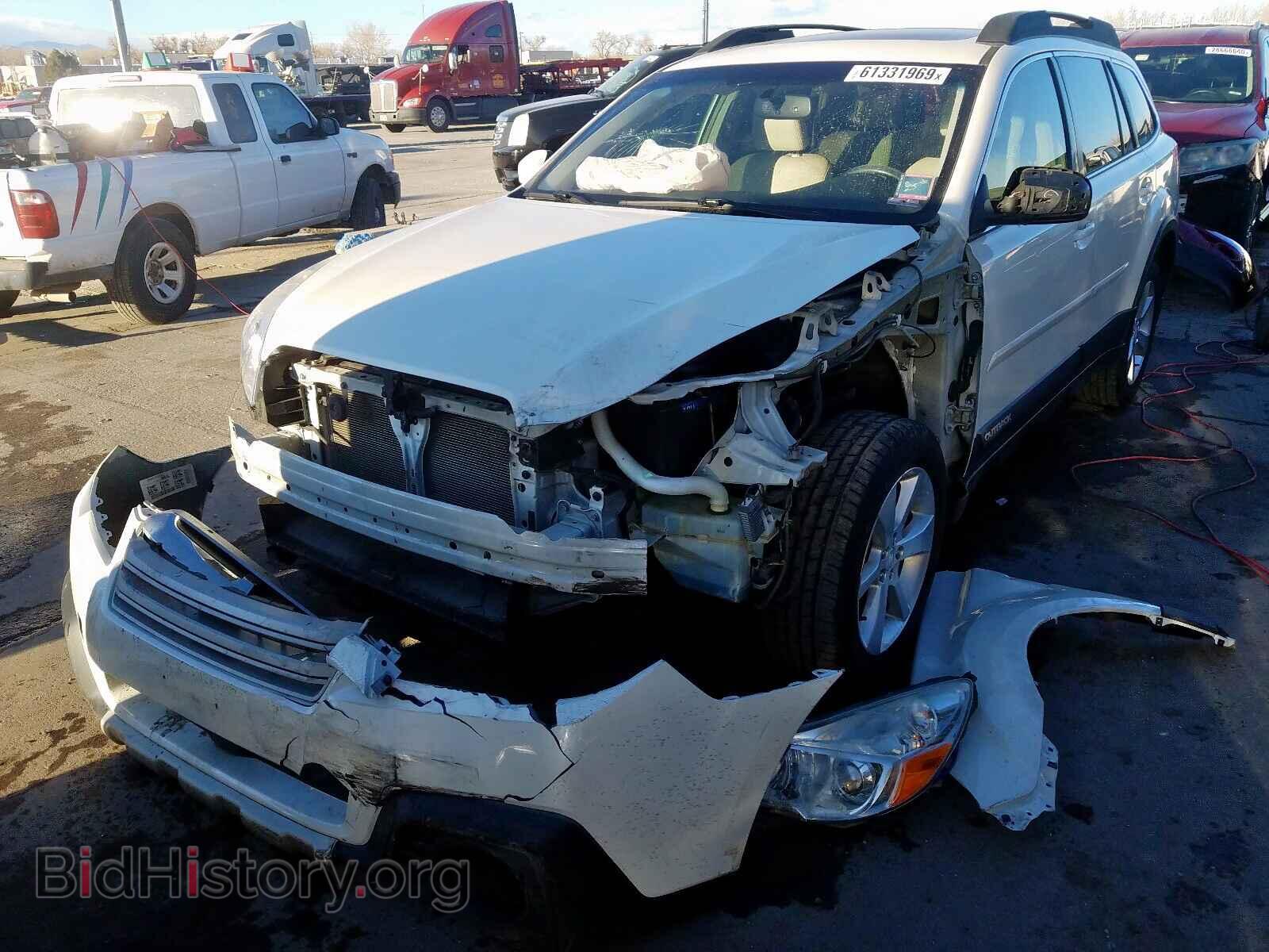 2014 SUBARU OUTBACK - VIN: 4S4BRBLC4E3269670 - Фото 2