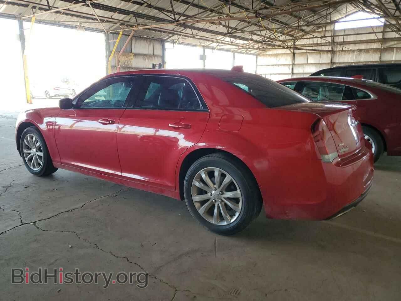 2015 CHRYSLER 300 - VIN: 2C3CCAGG1FH814468 - Photo 2