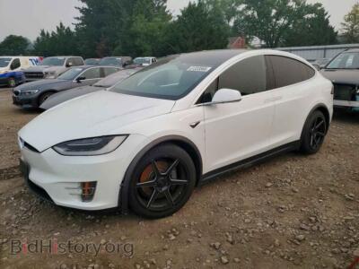 2017 Tesla MODEL X, белый — VIN 5YJXCAE23HF035909, Copart