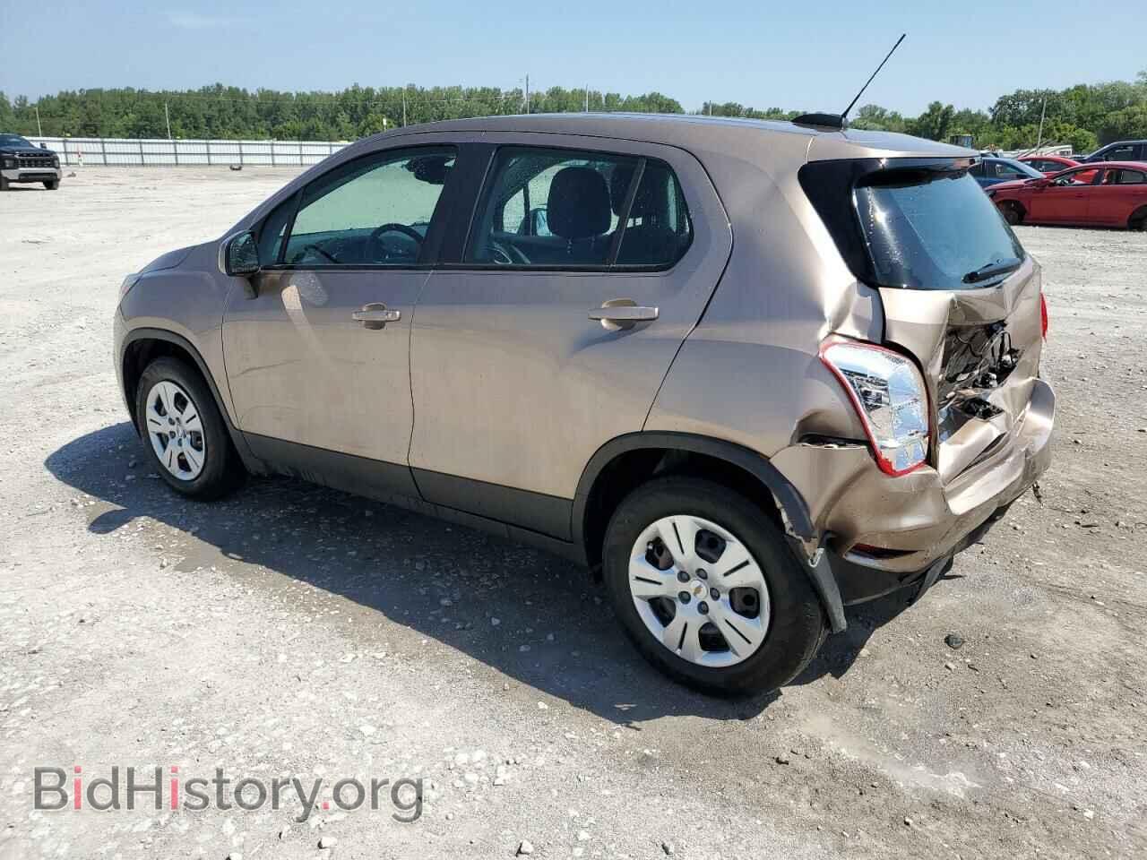 2018 CHEVROLET TRAX - VIN: 3GNCJKSB0JL242514 - Фото 2