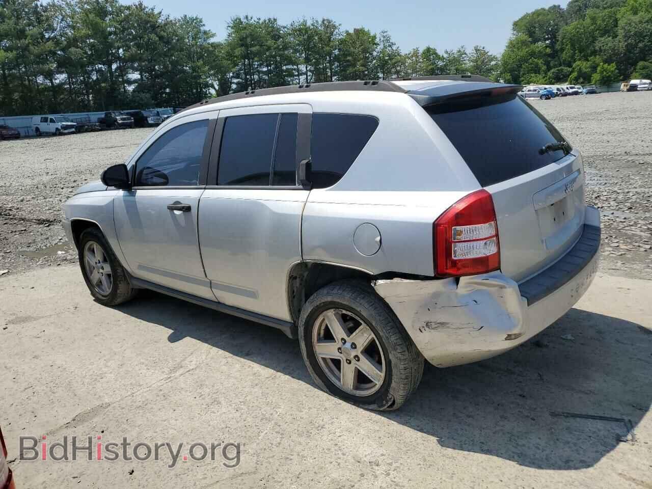 2007 JEEP COMPASS - VIN: 1J8FT47W87D158424 - Photo 2