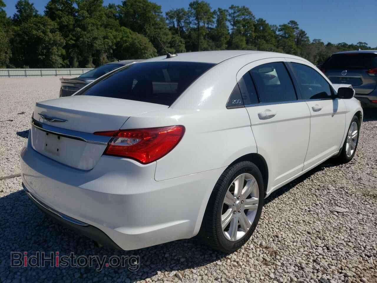 2011 CHRYSLER 200 - VIN: 1C3BC1FB9BN569910 - Фото 4