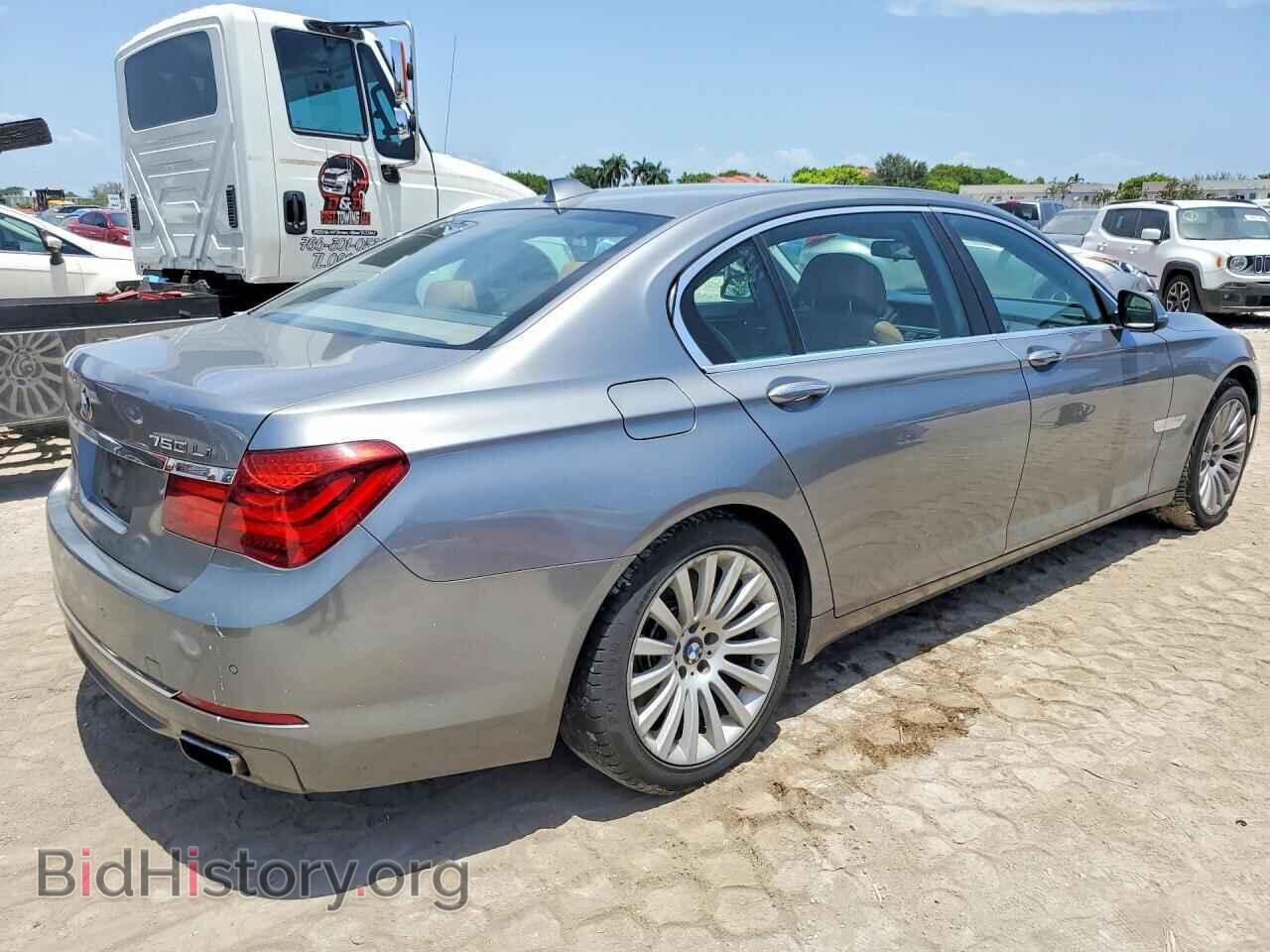 2013 BMW 7 SERIES - VIN: WBAYE8C51DDE22285 - Фото 3