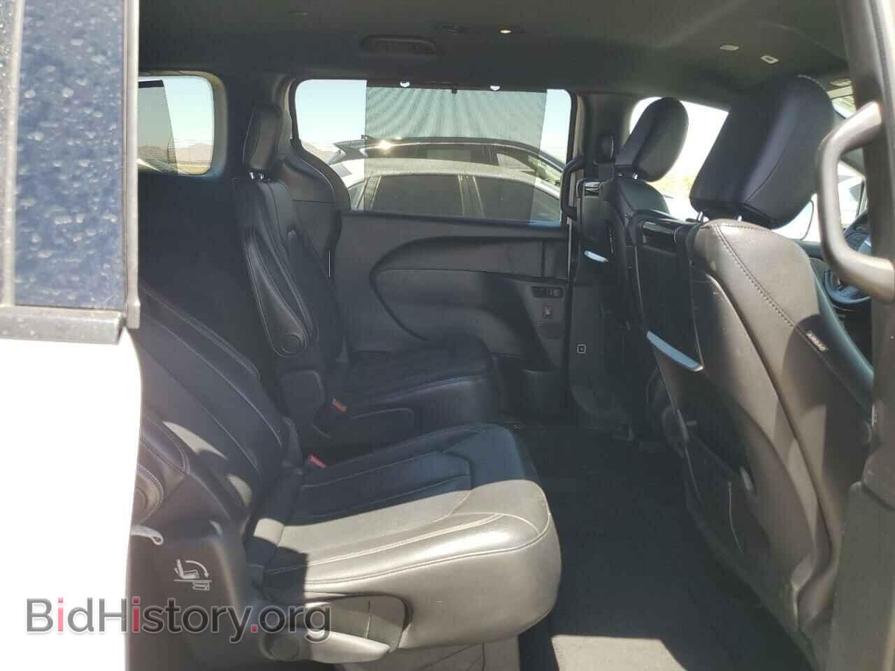 2018 CHRYSLER PACIFICA - VIN: 2C4RC1EG6JR352002 - Фото 11