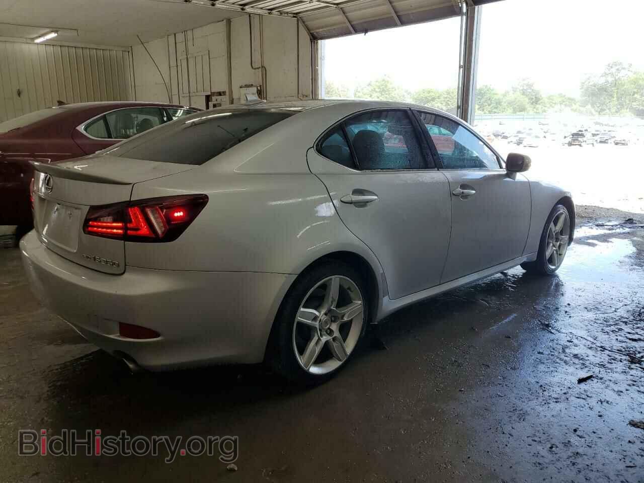 2011 LEXUS IS - VIN: JTHCE5C24B5000693 - Фото 3