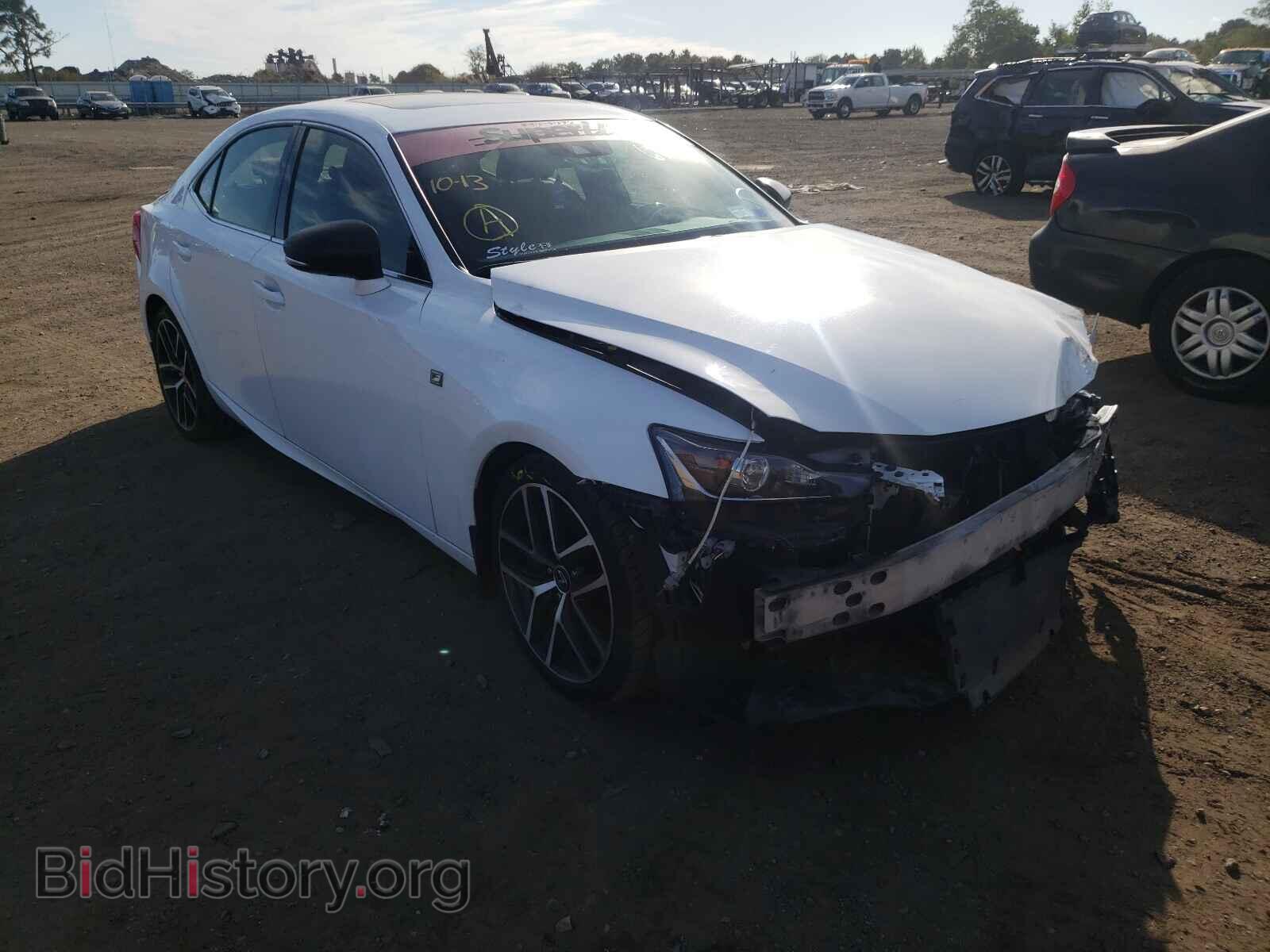 Photo JTHCM1D24H5019960 - LEXUS IS 2017