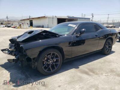 2022 Dodge CHALLENGER SXT, черный — VIN 2C3CDZAG4NH144157, Copart