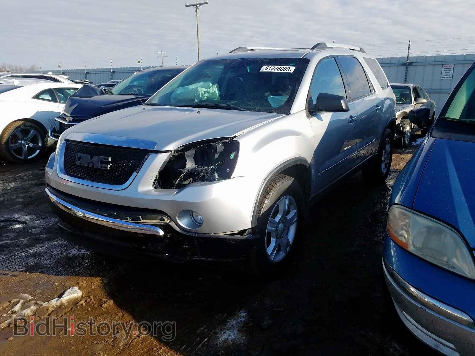 2010 GMC ACADIA - VIN: 1GKLVLED1AJ232103 - Photo 2