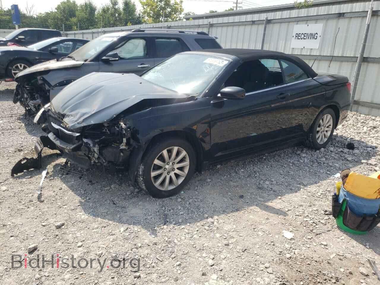 Photo 1C3BCBEB1DN511817 - CHRYSLER 200 2013