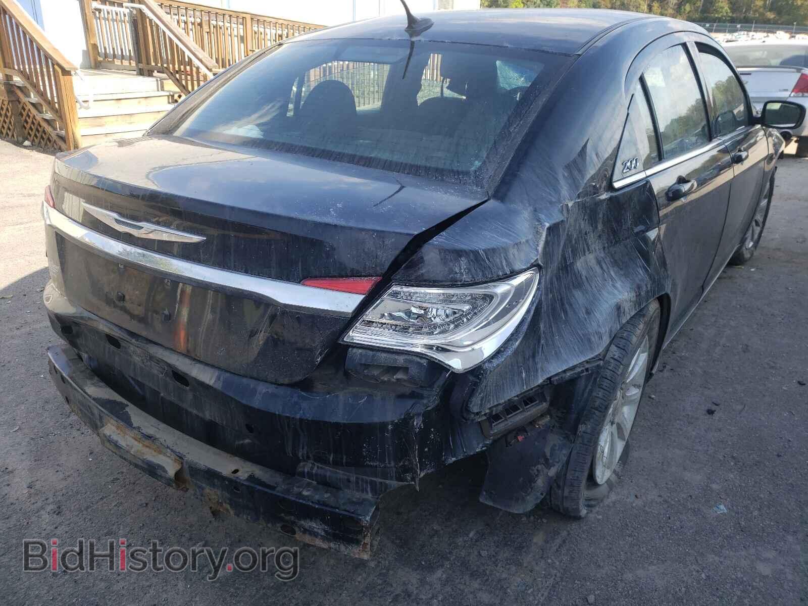 2011 CHRYSLER 200 - VIN: 1C3BC1FB1BN570131 - Фото 4