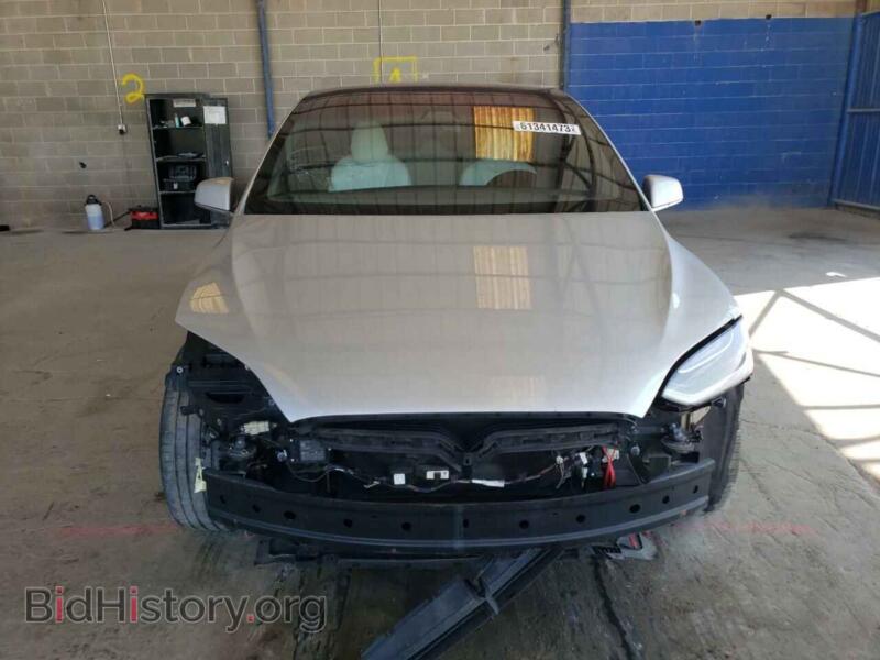 2017 Tesla MODEL X (VIN 5YJXCDE29HF073517) — фото 5 из 12
