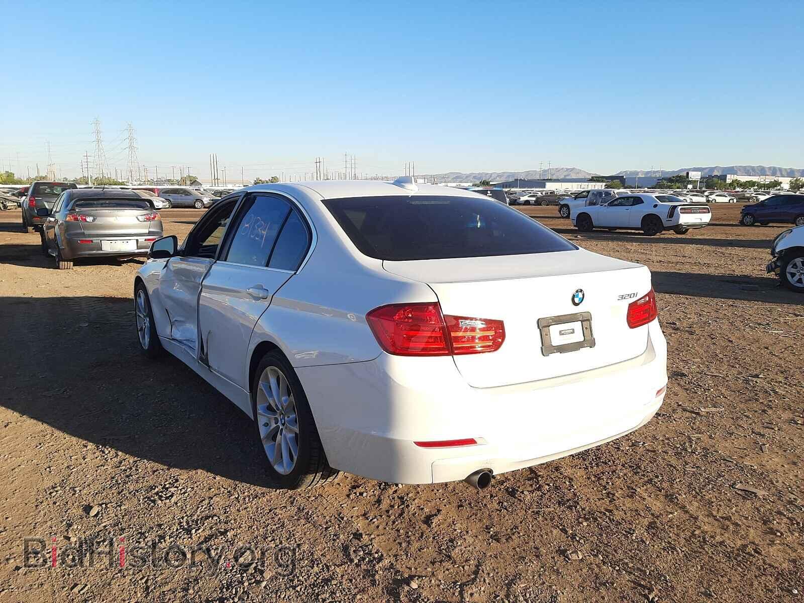 2015 BMW 3 SERIES - VIN: WBA3B1C58F5A06080 - Фото 3