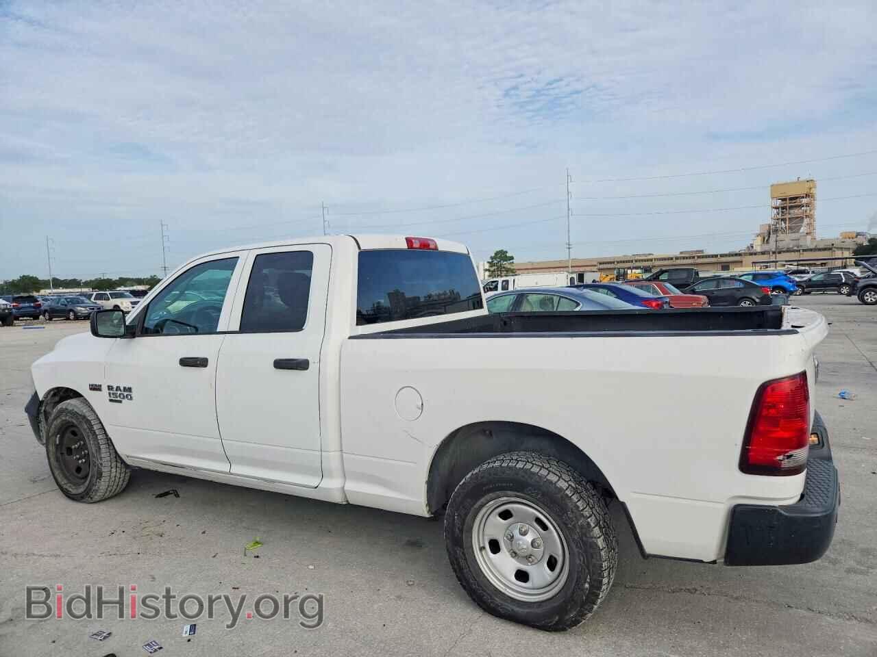 2019 RAM 1500 - VIN: 1C6RR6FT4KS602559 - Фото 2