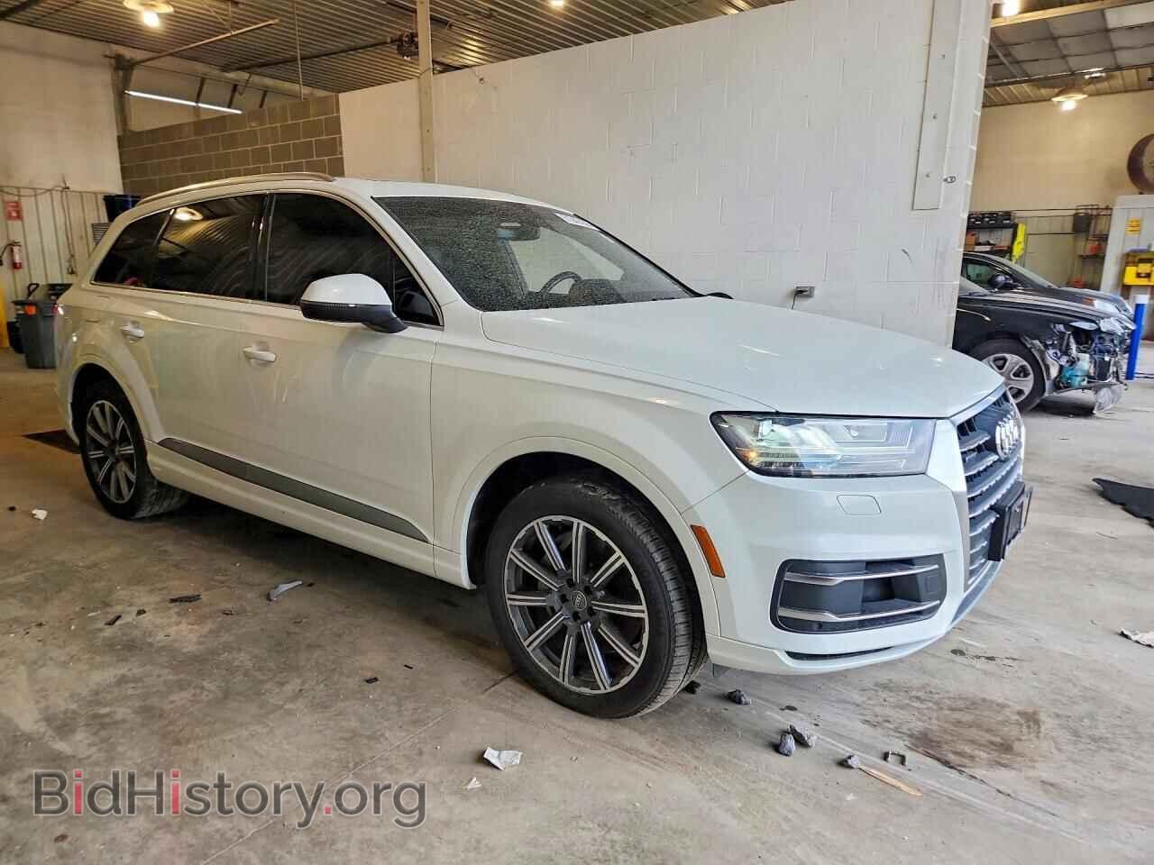 2017 AUDI Q7 - VIN: WA1VAAF7XHD006707 - Фото 4