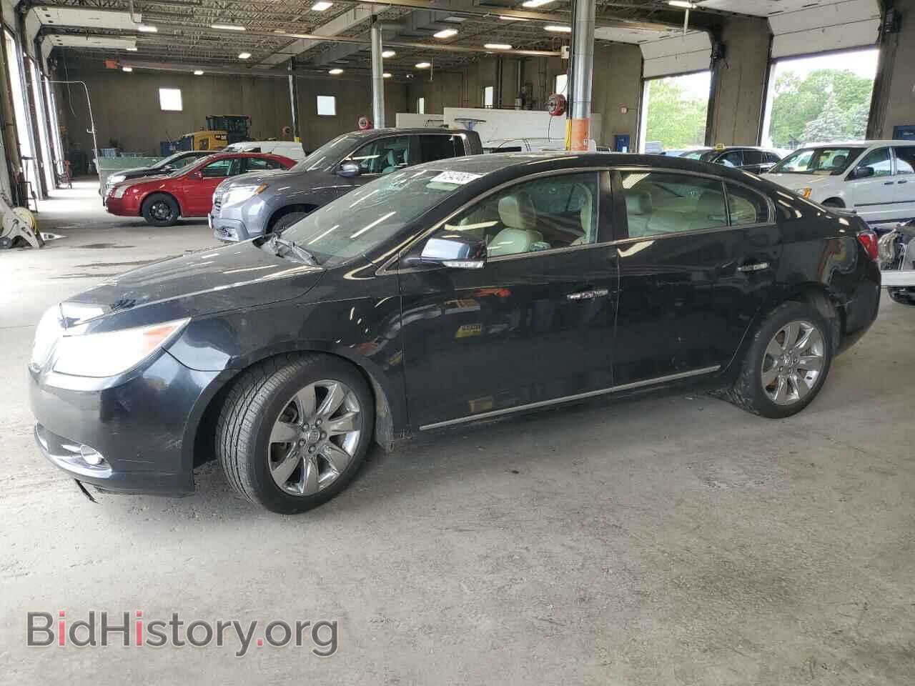 Photo 1G4GC5EC8BF393330 - BUICK LACROSSE 2011