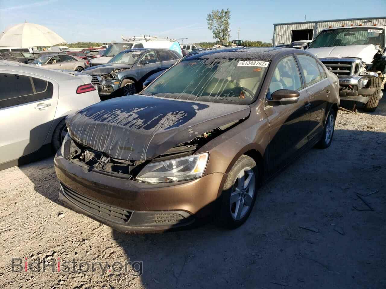 2014 VOLKSWAGEN JETTA - VIN: 3VWLL7AJ4EM415764 - Фото 2