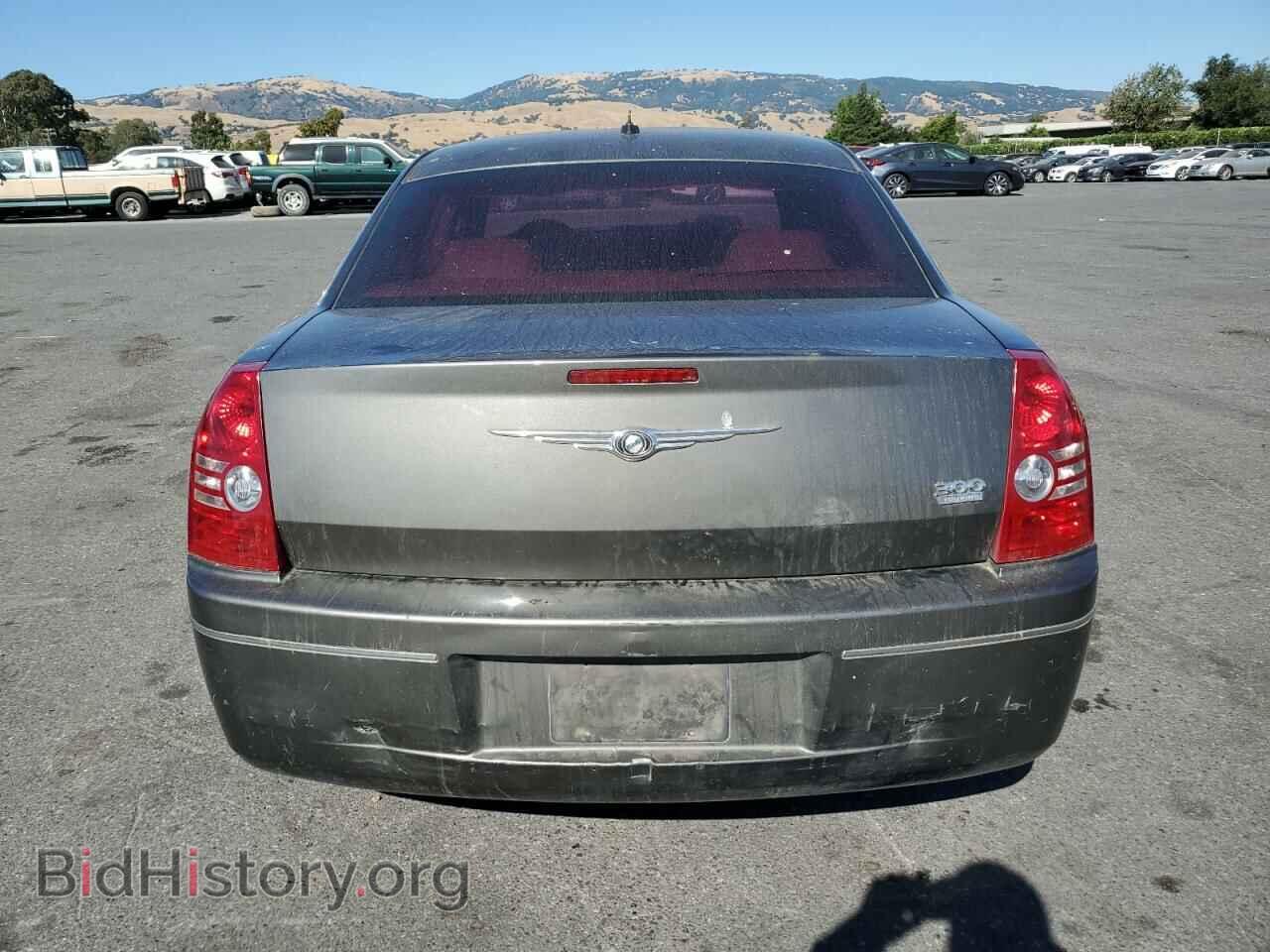 2008 CHRYSLER 300 - VIN: 2C3KA53G98H269007 - Фото 6
