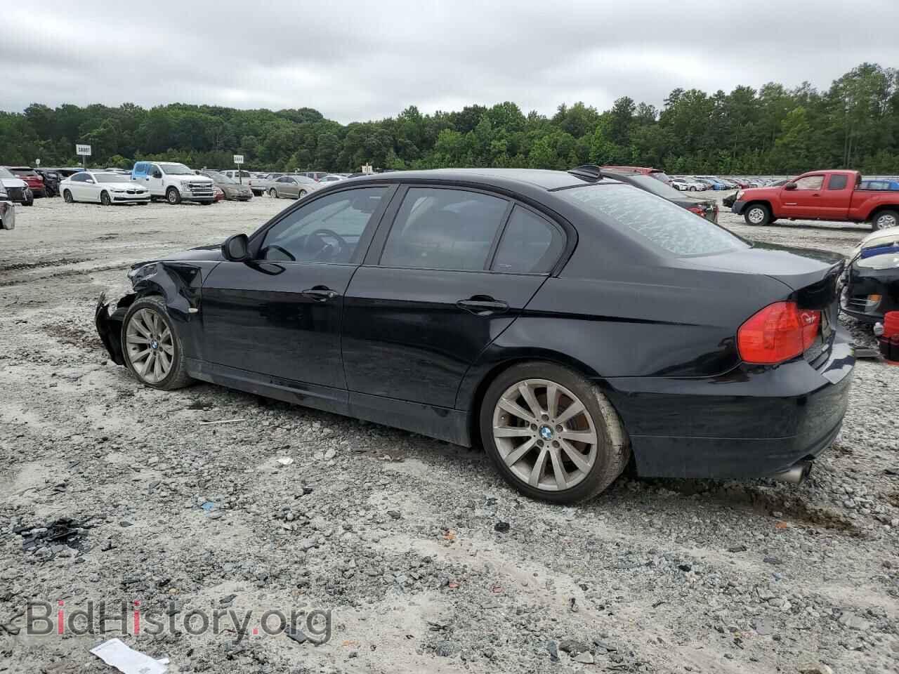 2011 BMW 3 SERIES - VIN: WBAPH7C55BE677040 - Фото 2