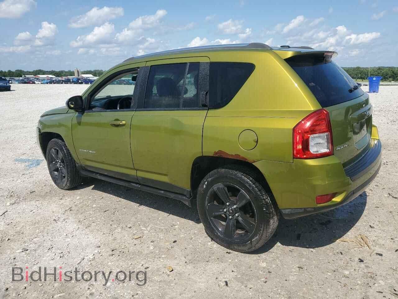 2012 JEEP COMPASS - VIN: 1C4NJDEB4CD637667 - Photo 2