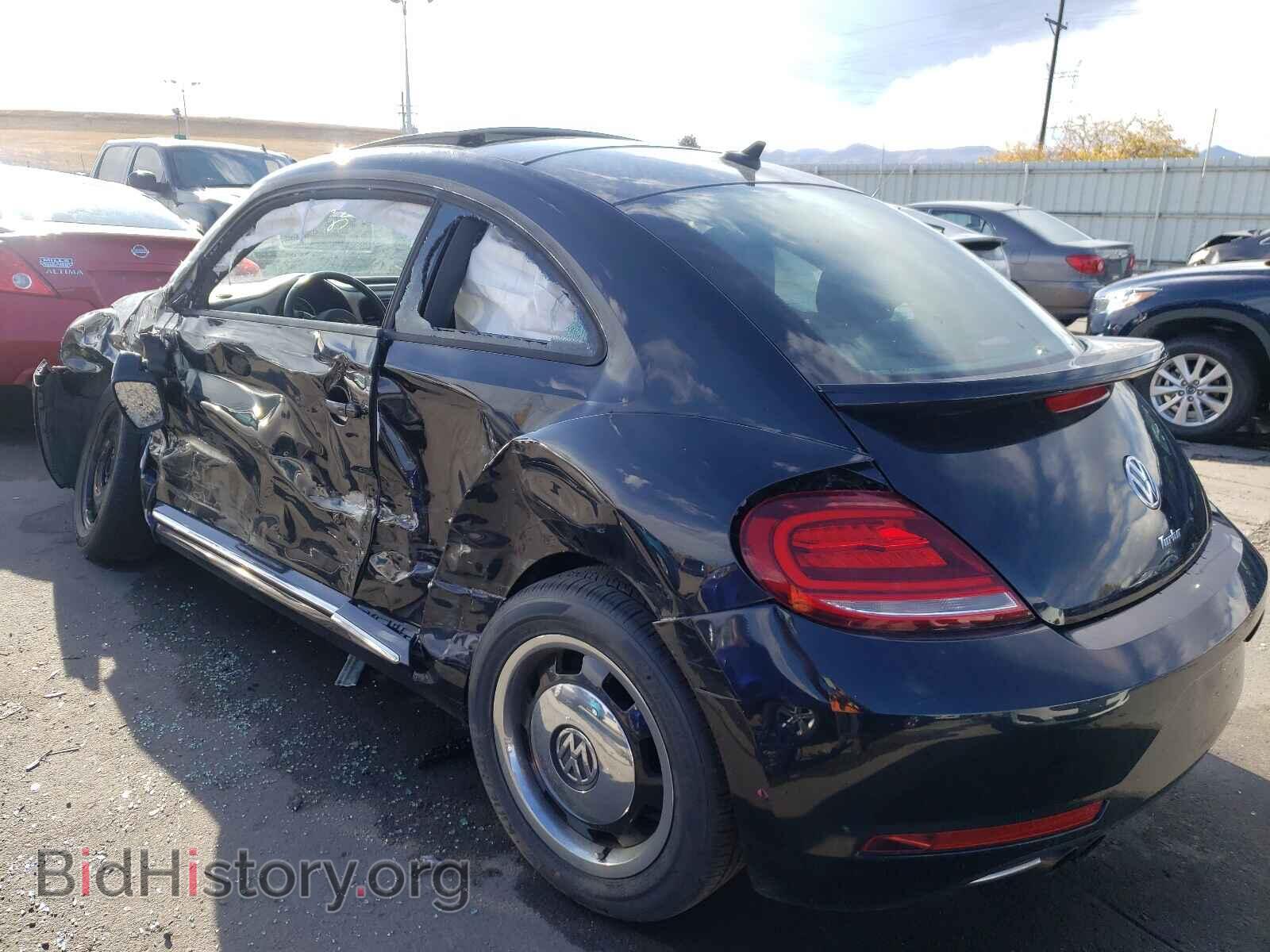 2018 VOLKSWAGEN BEETLE - VIN: 3VWFD7AT2JM705474 - Фото 3
