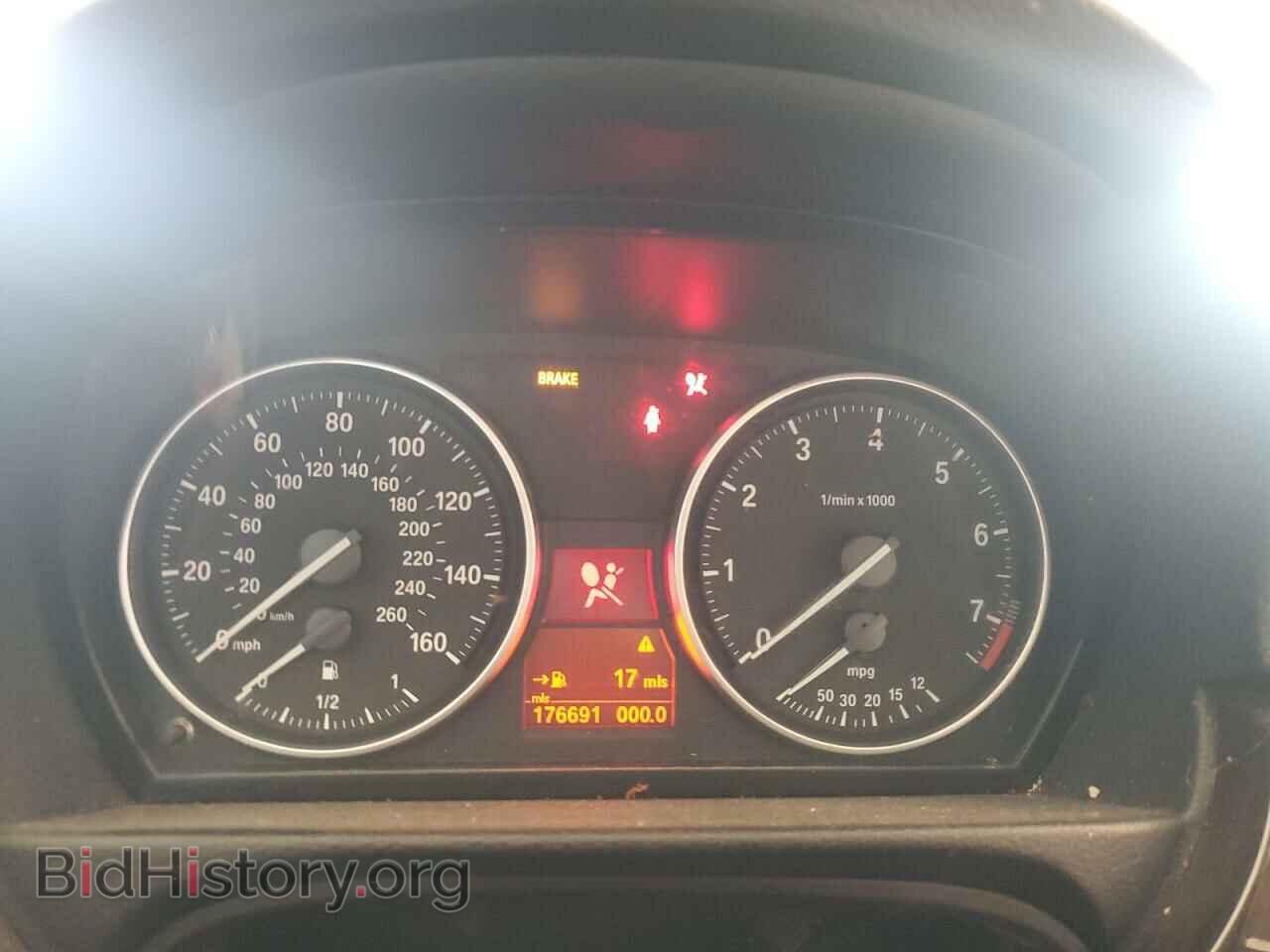 2011 BMW 3 SERIES - VIN: WBAPH7G50BNN06612 - Фото 9